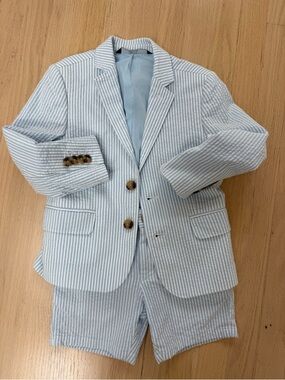Nordstrom Light Blue Striped Seersucker Boys' Suit - Blazer and Shorts Set